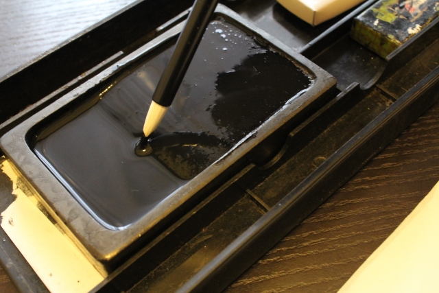 「硯」外見は地味でも高額買取されるかも！