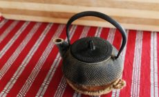 高級な南部鉄器は骨董品として人気のアイテムです