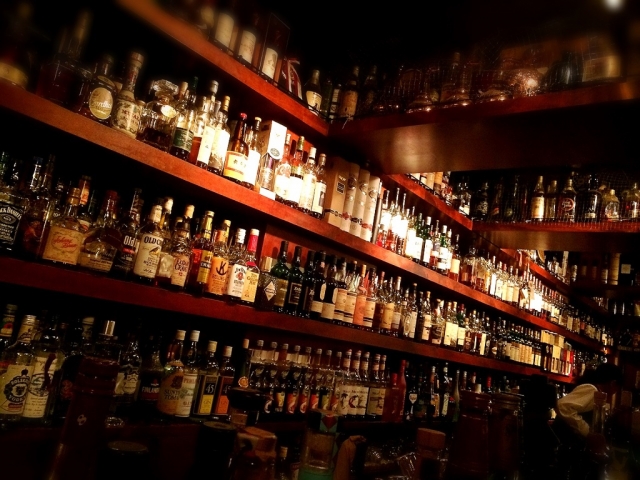 個性豊かで飲みやすいスコッチウイスキーの銘柄