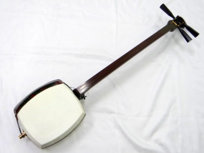 津軽三味線 紅木 綾杉 金細