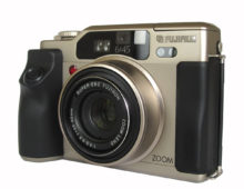 FUJIFILM GA645Ziカメラ