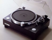 YAMAHA GT2000Lレコードプレイヤー