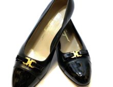 サルヴァトーレフェラガモ パンプス