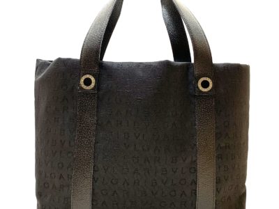 ブルガリ ロゴマニア トートバッグ