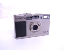 MINOLTA TC-1コンパクトカメラ