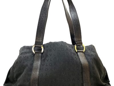 ブルガリ ロゴマニア ショルダーバッグ