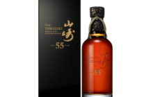 山崎55年がオークションで 約8,500万円で落札！？<br>山崎55年の買取価格は？